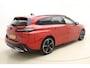Peugeot e-308 SW GT EV 54 kWh | 360 graden camera's | Sportuitvoering | Adaptive cruise | Elektrische achterklep | Stuurverwarming | Afneembare trekhaak | Hill hold | Dodehoekdetectie | Climate control