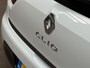 Renault Clio 0.9 TCe Dynamic Sport (NAVIGATIE, LM VELGEN, PARKEERSENSOREN, SPORTSTOELEN, GETINT GLAS, CRUISE, NIEUWE APK, NIEUWSTAAT)