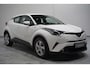 Toyota C-HR / C-HR+ 1.8 Hybrid Active navigatie 1e eigen. cruise-controle 17"-lmv drivers-assist PDC v+a ECC camera bleutooth DAB stuurbediening stoelverwarming