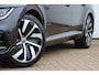 Volkswagen Arteon 1.4 eHybrid R-Line 218pk DSG6 | SOH 91,5% | Pano | Stoel voor- en achterverwarming | trekhaak