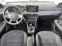 Dacia Sandero 1.0 Comfort Automaat / Trekhaak / Achteruitrijcamera / 1e Eigenaar / Dealer Onderhouden / Dode Hoek Detectie / Parkeersensoren V+A / Cruise Control / Airco /