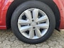 Dacia Sandero 1.0 Comfort Automaat / Trekhaak / Achteruitrijcamera / 1e Eigenaar / Dealer Onderhouden / Dode Hoek Detectie / Parkeersensoren V+A / Cruise Control / Airco /