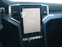 Volkswagen Amarok 3.0 TDI V6 204pk 4Motion Aventura | Rollcover | Navigatie | App connect | Adapt. Cruise | ECC | Leer | 360 Camera | LED | Harman / Kardon | Roll bar | Treeplanken | Standkachel | Trekhaak |