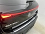 Mercedes-Benz EQA 250+ Business Solution Luxury 71 kWh | Trekhaak | Sierdelen in Star Pattern | Warmtewerend, donkergetint glas | Smartphone integratie | Panoramaschuifdak | 18 inch multispaakse lichtmetalen velgen |