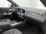 Mercedes-Benz EQA 250+ Business Solution Luxury 71 kWh | Trekhaak | Sierdelen in Star Pattern | Warmtewerend, donkergetint glas | Smartphone integratie | Panoramaschuifdak | 18 inch multispaakse lichtmetalen velgen |