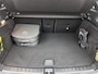 Mercedes-Benz EQA 250+ Business Solution Luxury 71 kWh | Trekhaak | Sierdelen in Star Pattern | Warmtewerend, donkergetint glas | Smartphone integratie | Panoramaschuifdak | 18 inch multispaakse lichtmetalen velgen |