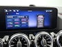 Mercedes-Benz EQA 250+ Business Solution Luxury 71 kWh | Trekhaak | Sierdelen in Star Pattern | Warmtewerend, donkergetint glas | Smartphone integratie | Panoramaschuifdak | 18 inch multispaakse lichtmetalen velgen |