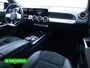 Mercedes-Benz GLB 200 AMG Line Night Pakket Panoramadak | Elec. trekhaak | Matrix Led | Elec. achterklep | Stoelverwarming | Camera | Navigatie, Cruise, Apple Carplay/app. connect