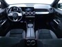 Mercedes-Benz GLB 200 AMG Line Night Pakket Panoramadak | Elec. trekhaak | Matrix Led | Elec. achterklep | Stoelverwarming | Camera | Navigatie, Cruise, Apple Carplay/app. connect