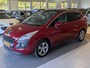 Peugeot 3008 1.6 THP Première Panoramadak, Airco, Cruise Control, Trekhaak, Stuurbekrachtiging