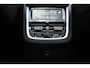 Volvo XC90 T8 455PK Automaat Plug-in hybrid AWD Ultimate Dark / Bowers & Wilkins / Luchtvering / Head Up Display / 360 Camera / Massagestoelen / Gelaagde Zijruiten / Trekhaak /