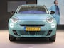 Fiat 600 Hybrid 110pk Urban | Camera | CarPlay | Navigatie | 17" Velgen