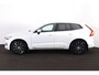Volvo XC60 T8 Recharge AWD Inscription - Luchtvering - Panorama/schuifdak - IntelliSafe Assist & Surround - 360º Camera - Harman/Kardon audio - Adaptieve LED koplampen - Verwarmde voorstoelen, stuur & achterbank - Parkeersensoren voor & achter - Elektr. bedienb. voorstoelen met geheugen links - Extra getint glas - Inklapbare trekhaak - 19' LMV