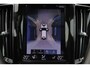 Volvo XC60 T8 Recharge AWD Inscription - Luchtvering - Panorama/schuifdak - IntelliSafe Assist & Surround - 360º Camera - Harman/Kardon audio - Adaptieve LED koplampen - Verwarmde voorstoelen, stuur & achterbank - Parkeersensoren voor & achter - Elektr. bedienb. voorstoelen met geheugen links - Extra getint glas - Inklapbare trekhaak - 19' LMV