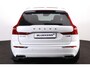 Volvo XC60 T8 Recharge AWD Inscription - Luchtvering - Panorama/schuifdak - IntelliSafe Assist & Surround - 360º Camera - Harman/Kardon audio - Adaptieve LED koplampen - Verwarmde voorstoelen, stuur & achterbank - Parkeersensoren voor & achter - Elektr. bedienb. voorstoelen met geheugen links - Extra getint glas - Inklapbare trekhaak - 19' LMV