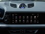 Porsche Cayenne 3.0 E-Hybrid | SPORTCHRONO | SPORTUITLAATEINDPIJPEN | PASM LUCHTVERING | MATRIX | BOSE | STOELVERWARMING | 18-WEG STOELEN | PANORAMA/SCHUIF-KANTELDAK | CAMERA | ELEKTR.TREKHAAK | ADAPTIEVE CRUISE CONTROL | 22 INCH 911 TURBO DESIGN |