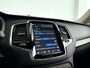 Volvo XC90 T8 Plug-in hybrid AWD Ultra Dark SOH 98% | Panoramadak | 360° camera | Bowers & Wilkins | Luchtvering | Stoelventilatie | Head-up Display | Trekhaak