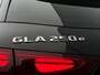Mercedes-Benz GLA 250 e AMG Business Solution | Alcantara | 19'' Lichtmetalen velgen | Stoelverwarming