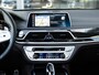 BMW 7-Serie 745Le xDrive High Executive | M-SPORT | BOWERS & WILKINS | TV SCHERMEN | STOELMASSAGE VOOR EN ACHTER | STOELVENTILATIE | INTEGRAL ACTIVE STEERING | SOFTCLOSE | HEAD-UP | SKY LOUNGE PANORAMADAK | 20 INCH |
