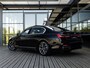 BMW 7-Serie 745Le xDrive High Executive | M-SPORT | BOWERS & WILKINS | TV SCHERMEN | STOELMASSAGE VOOR EN ACHTER | STOELVENTILATIE | INTEGRAL ACTIVE STEERING | SOFTCLOSE | HEAD-UP | SKY LOUNGE PANORAMADAK | 20 INCH |