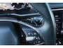 Skoda Superb Combi 1.4 TSI 218pk PHEV iV Sportline Business | SoH 96% | Trekhaak | Elektrisch Verstelbare Voorstoelen | Voorruit Verwarming | Stoelen Voor/Achter Verwarmd | Canton Audio