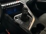 Peugeot 5008 1.2 PureTech Sport 7 Persoons (APPLE CARPLAY, GROOT NAVI, LEDER, 360 CAMERA, KEYLESS, SPORTSTOELEN, TREKHAAK, GETINT GLAS, NIEUWE APK, NIEUWSTAAT)