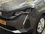 Peugeot 5008 1.2 PureTech Sport 7 Persoons (APPLE CARPLAY, GROOT NAVI, LEDER, 360 CAMERA, KEYLESS, SPORTSTOELEN, TREKHAAK, GETINT GLAS, NIEUWE APK, NIEUWSTAAT)