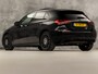 Mercedes-Benz A-klasse 200 AMG Sport Automaat 163Pk (PANORAMADAK, SFEERVERLICHTING, GROOT NAVI, WIDESCREEN, CAMERA, GETINT GLAS, SPORTSTOELEN, STOELVERWARMING, LEDER, NIEUWSTAAT)