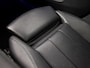 Mercedes-Benz A-klasse 200 AMG Sport Automaat 163Pk (PANORAMADAK, SFEERVERLICHTING, GROOT NAVI, WIDESCREEN, CAMERA, GETINT GLAS, SPORTSTOELEN, STOELVERWARMING, LEDER, NIEUWSTAAT)