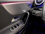 Mercedes-Benz A-klasse 200 AMG Sport Automaat 163Pk (PANORAMADAK, SFEERVERLICHTING, GROOT NAVI, WIDESCREEN, CAMERA, GETINT GLAS, SPORTSTOELEN, STOELVERWARMING, LEDER, NIEUWSTAAT)