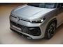 Volkswagen Tayron 1.5eHybrid/204pk R-Line Blackstyle|2025|Leder|Panoramadak|HarmanKardon|Navi Pro|Stoelventilatie+massage|Matrix LED|All-Seasons