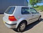 Volkswagen Golf 1.6