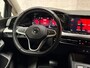 Volkswagen Golf 1.0 TSI Sportline Automaat (APPLE CARPLAY, GROOT NAVI, CAMERA, GETINT GLAS, SPORTSTOELEN, SFEERVERLICHTING, LANE ASSIST, ADAPTIVE CRUISE, NIEUWSTAAT)