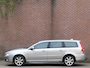 Volvo V70 T4 AUT Polar Navi / Xenon / Trekhaak / Bluetooth