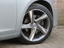 Volvo V60 1.6 T3 R-Design Cruise Control / Afneembare trekhaak / Sportstuu