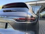 Porsche Cayenne 2.9 S | SPORTCHRONO | SPORTEINDPIJPEN | PASM LUCHTVERING | VIERWIELBESTURING | PANORAMA/SCHUIF-KANTELDAK | BOSE | 21 INCH TURBO DESIGN | PTV + | PDLS + | 18-WEG STOELEN | STOELVENTILATIE |
