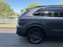 Porsche Cayenne 2.9 S | SPORTCHRONO | SPORTEINDPIJPEN | PASM LUCHTVERING | VIERWIELBESTURING | PANORAMA/SCHUIF-KANTELDAK | BOSE | 21 INCH TURBO DESIGN | PTV + | PDLS + | 18-WEG STOELEN | STOELVENTILATIE |