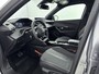 Peugeot e-2008 EV Allure Avantage 54 kWh | Accu 98% | Dodehoek detectie | Navigatie | Climate control | Drive assist |
