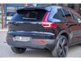 Volvo XC40 2.0 B4 PLUS BLACK EDITION