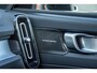 Volvo XC40 2.0 B4 PLUS BLACK EDITION