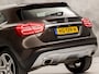Mercedes-Benz GLA 180 Sport Automaat (NAVIGATIE, LEDER, XENON, KUIPSTOELEN, PARKEERSENSOREN, CRUISE, NIEUWE APK, NIEUWSTAAT)