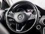 Mercedes-Benz GLA 180 Sport Automaat (NAVIGATIE, LEDER, XENON, KUIPSTOELEN, PARKEERSENSOREN, CRUISE, NIEUWE APK, NIEUWSTAAT)