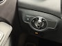 Mercedes-Benz GLA 180 Sport Automaat (NAVIGATIE, LEDER, XENON, KUIPSTOELEN, PARKEERSENSOREN, CRUISE, NIEUWE APK, NIEUWSTAAT)