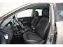 Hyundai ix35 2.0i Style Aut. [Trekhaak Navi Climate control Camera]