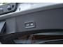 Volvo XC40 2.0 B4 PLUS BLACK EDITION