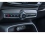 Volvo XC40 2.0 B4 PLUS BLACK EDITION