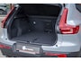 Volvo XC40 2.0 B4 PLUS BLACK EDITION