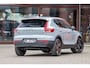 Volvo XC40 2.0 B4 PLUS BLACK EDITION