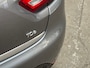 Renault Clio 0.9 TCe Dynamic Sport (NAVIGATIE, CRUISE, LM VELGEN, SPORTSTOELEN, PARKEERSENSOREN, BLUETOOTH, NIEUWE APK, NIEUWSTAAT)