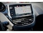 Peugeot 2008 1.2 110PK Signature | PANO | TREKHAAK | CRUISE | AIRCO